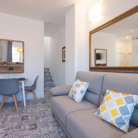 Rosarioseis Alhambra *